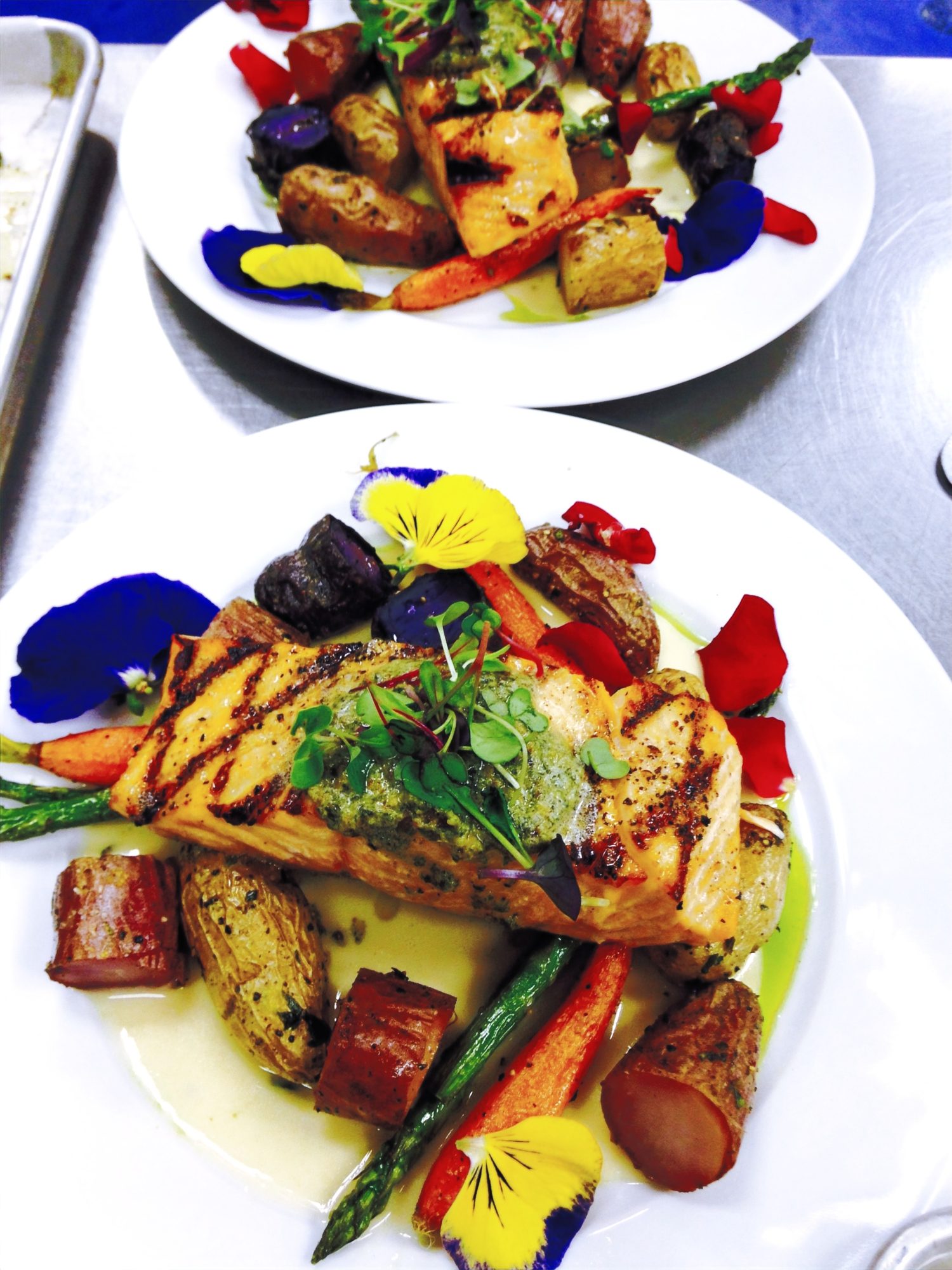 Grilled salmon with pansies
